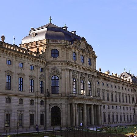 Ringpark-Ferien Apartment Wurzburg Bagian luar foto