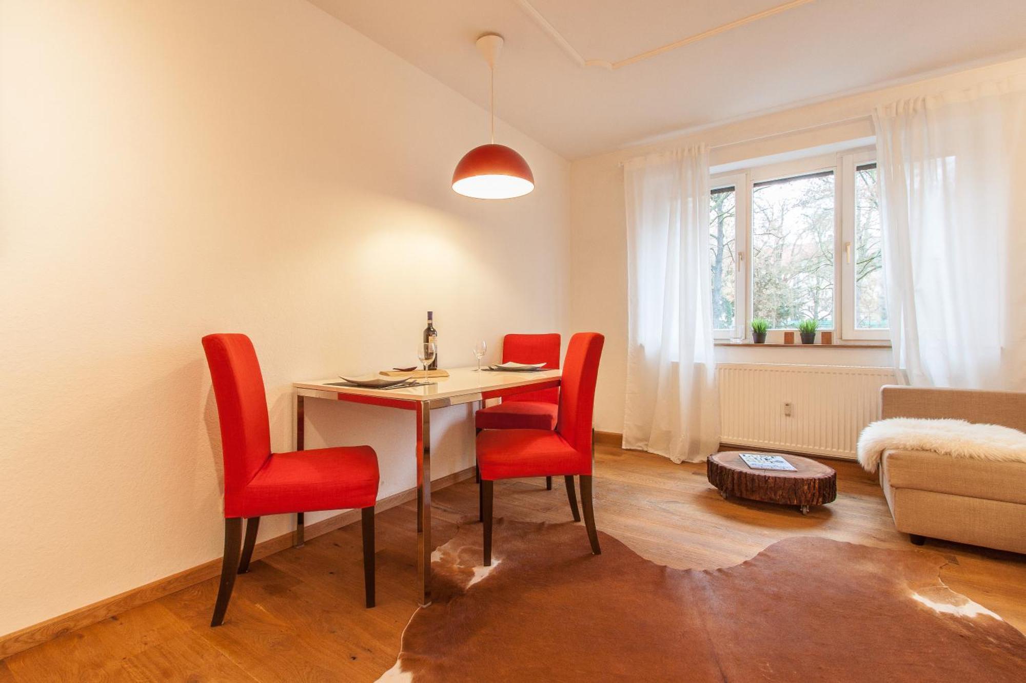 Ringpark-Ferien Apartment Wurzburg Bagian luar foto